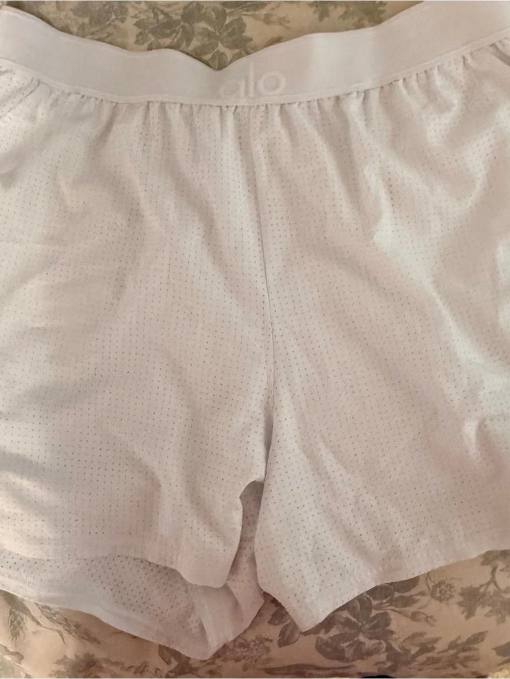 ALO Yoga White Breathable Mesh Lounge Shorts